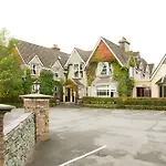 The Victoria 4*