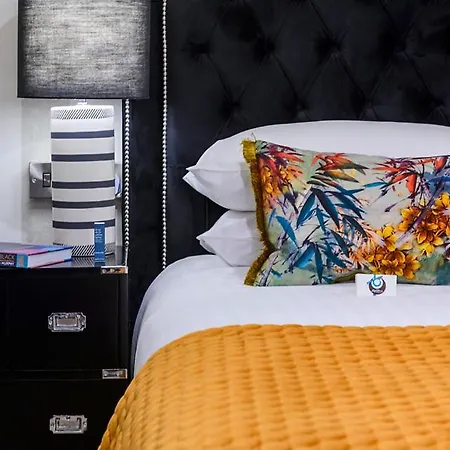 The Victoria Hotel 4*