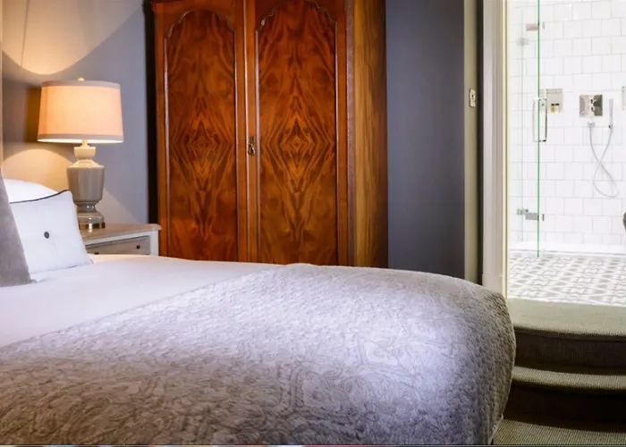 酒店 The Victoria 4*