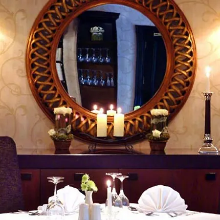 Отель The Victoria 4*